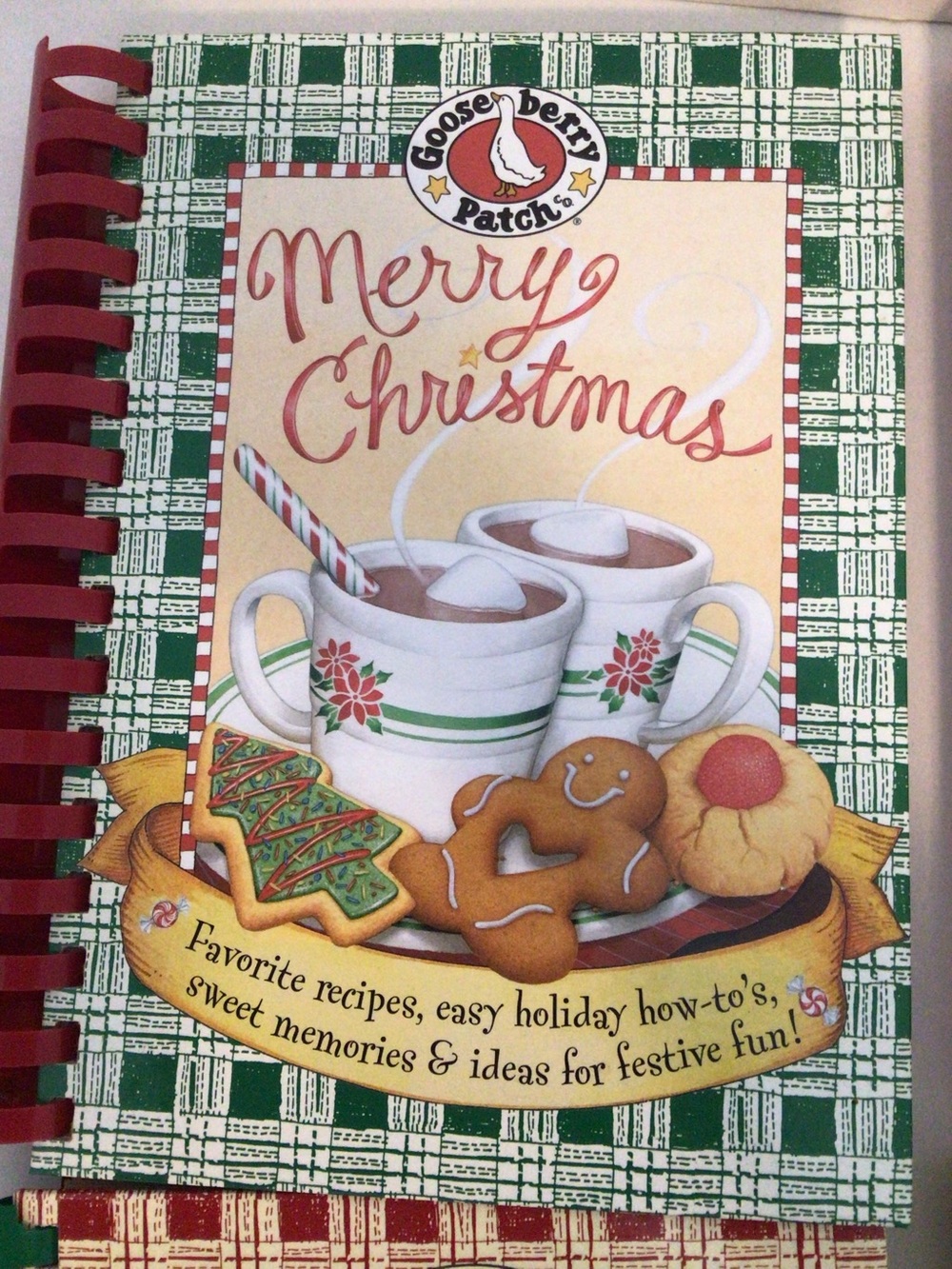 Lot of 5 Gooseberry Patch Christmas Books Merry, Farmhouse, Old-Fashioned, Cozy - Picture 2 of 6